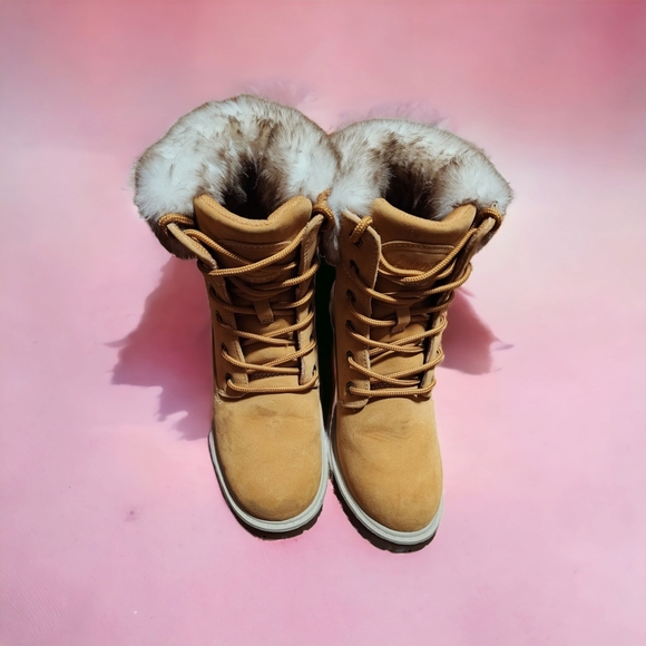 Women's Lugz Boots - Picture 3 of 4